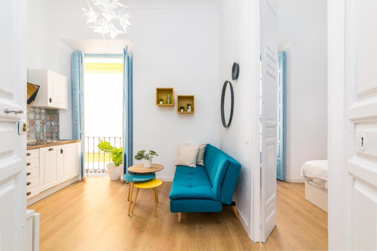 Suite Homes Apartamentos Plaza De La Merced Malaga Exterior photo