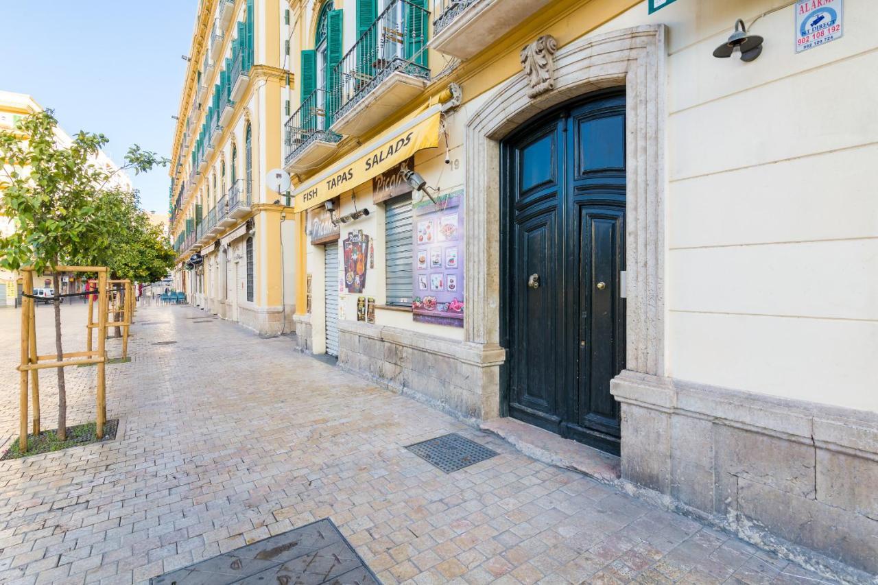 Suite Homes Apartamentos Plaza De La Merced Malaga Exterior photo