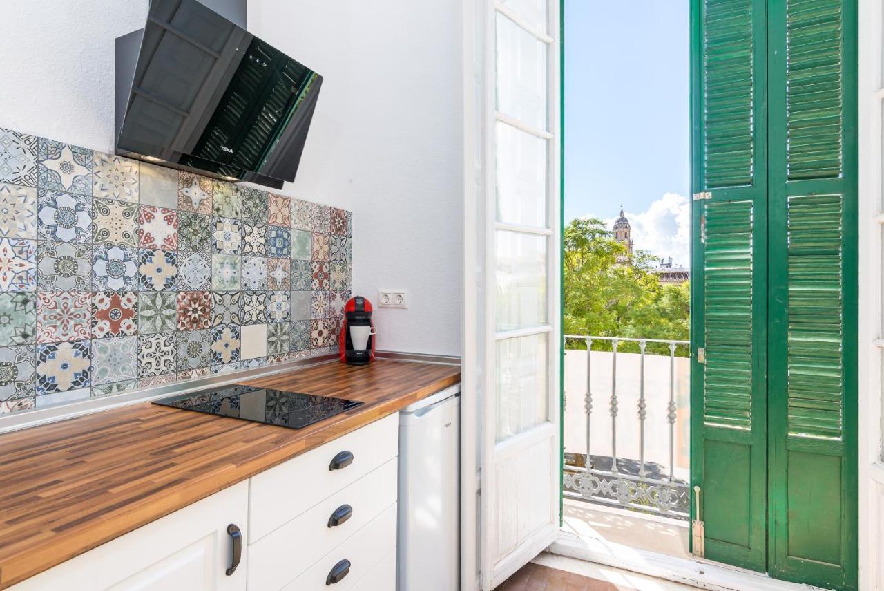 Suite Homes Apartamentos Plaza De La Merced Malaga Exterior photo
